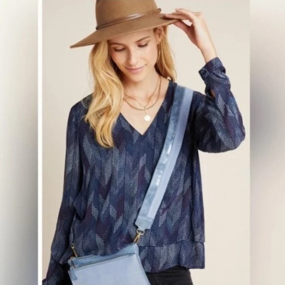 NEW Anthropologie | Cloth & Stone Dotted Herringbone V-Neck Pull Over Blouse - Picture 1 of 13